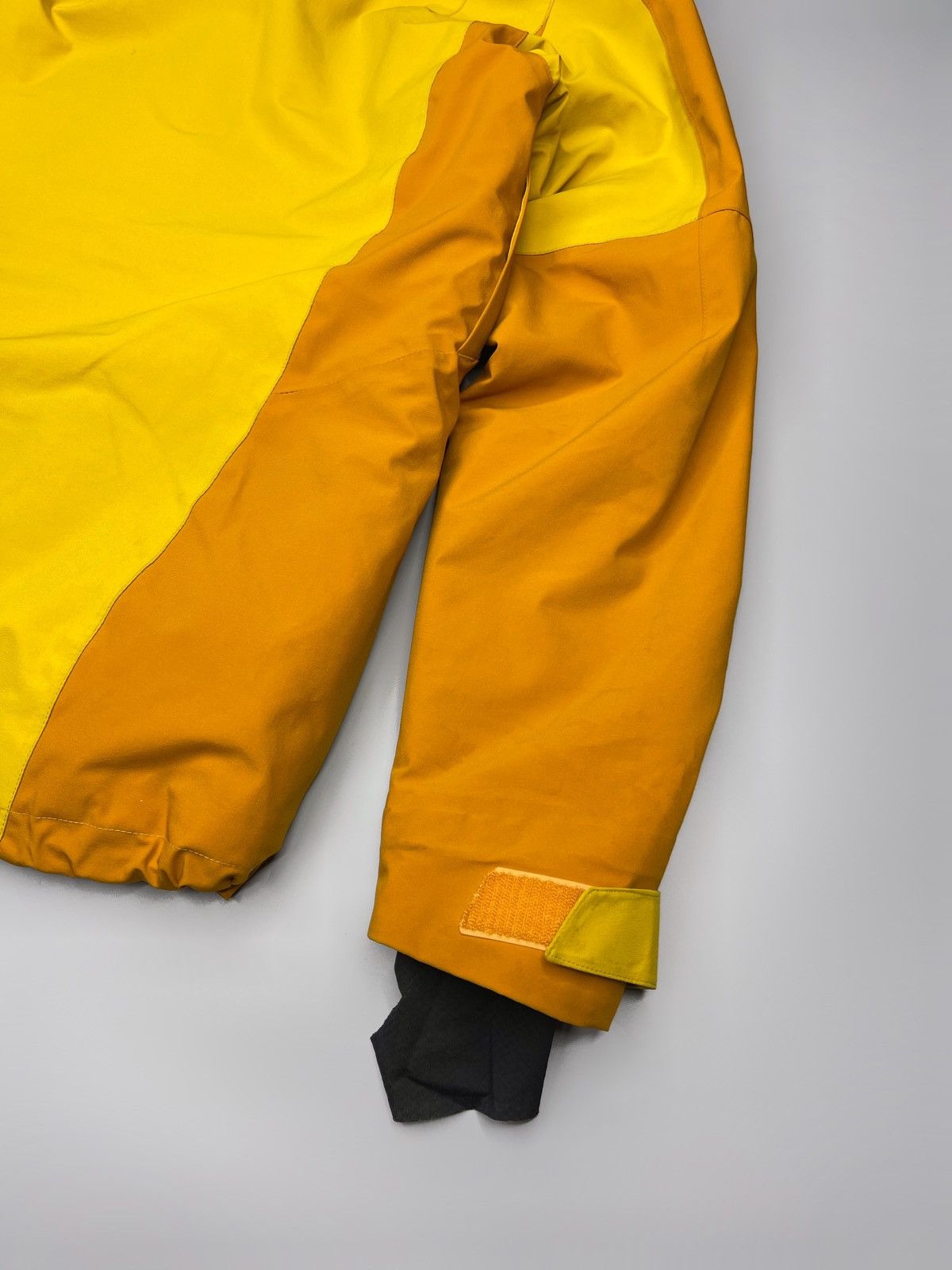 Salomon Solomon Ski Gore-Tex Jacket Size US S / EU 44-46 / 1 - 21 Thumbnail