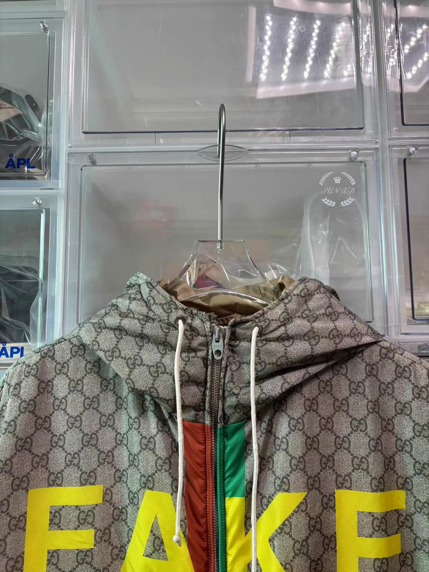 Gucci GUCCI Logo Print Hooded Long Sleeve Jacket K15 Size US M / EU 48-50 / 2 - 5 Thumbnail