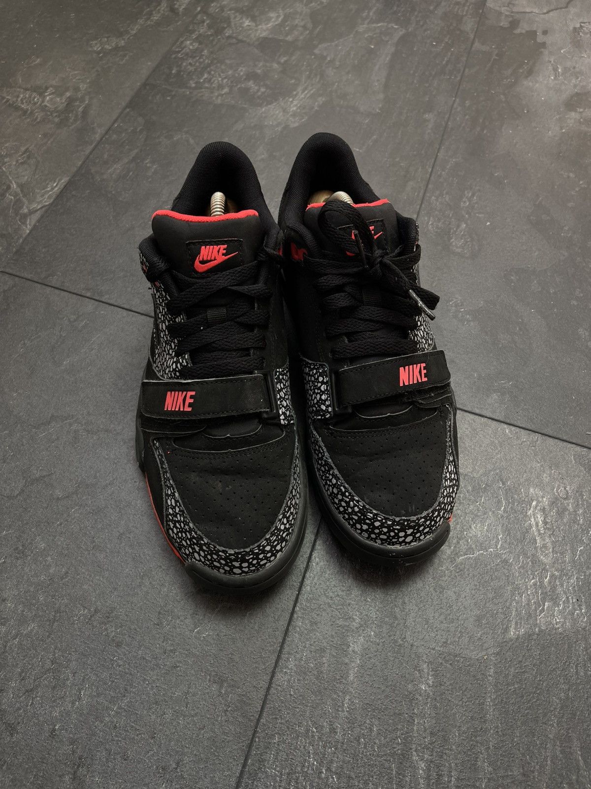 Nike × Streetwear × Vintage Nike Air Trainer 1 Low ST Black Safari Laser Crimson Size US 7 / EU 40 - 4 Thumbnail