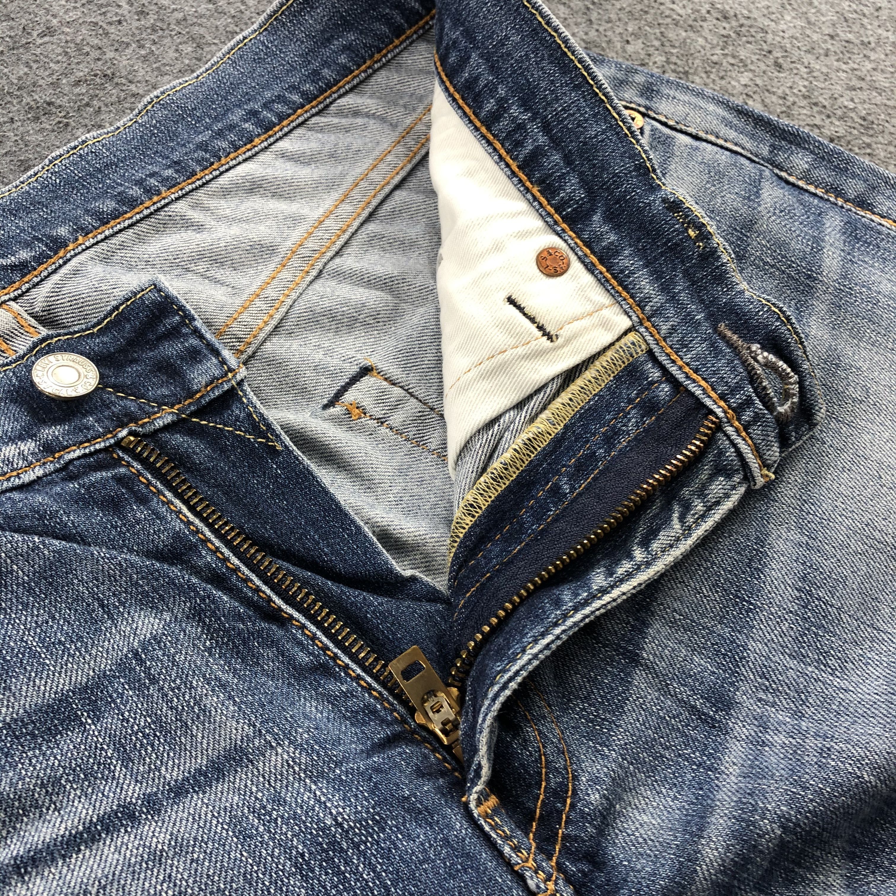 Levi's Vintage Blue Wash Levis 511 Jeans-J1889 Size US 33 - 9 Thumbnail