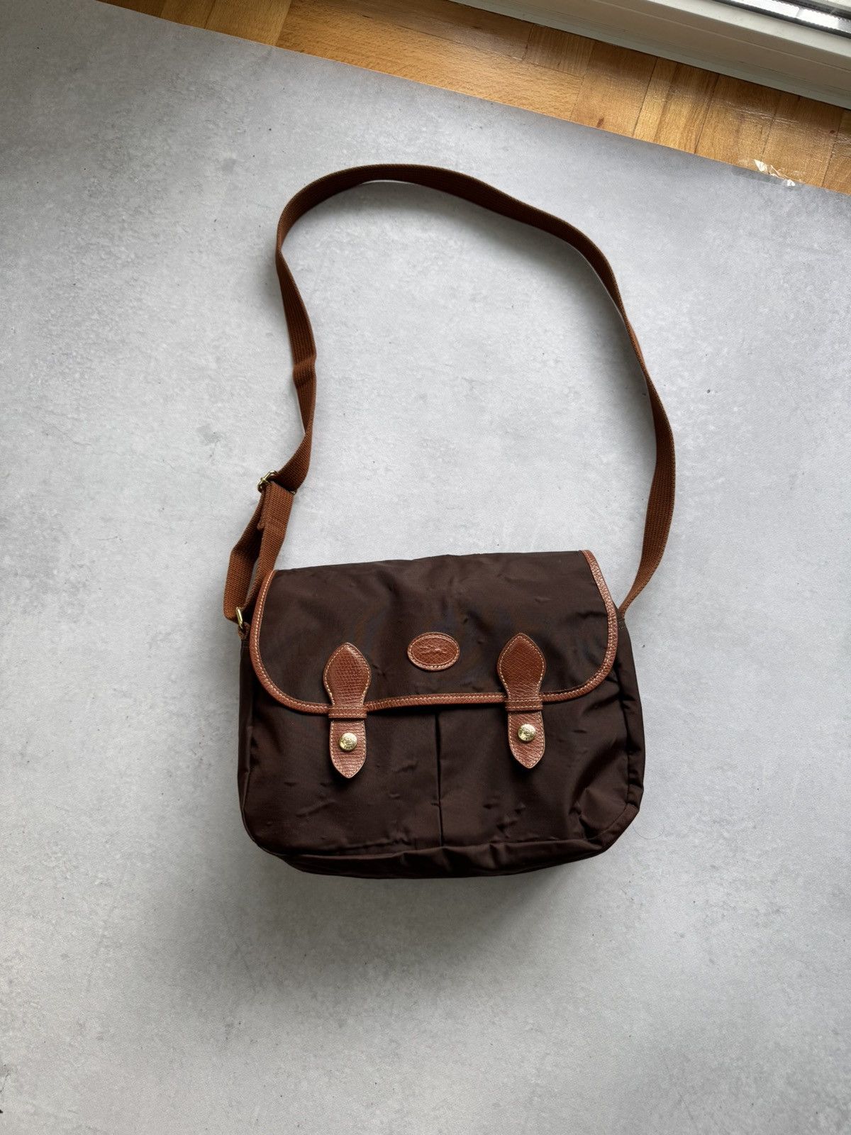 Longchamp Vintage Longchamp Crossbody Distressed bag Size ONE SIZE - 1 Thumbnail