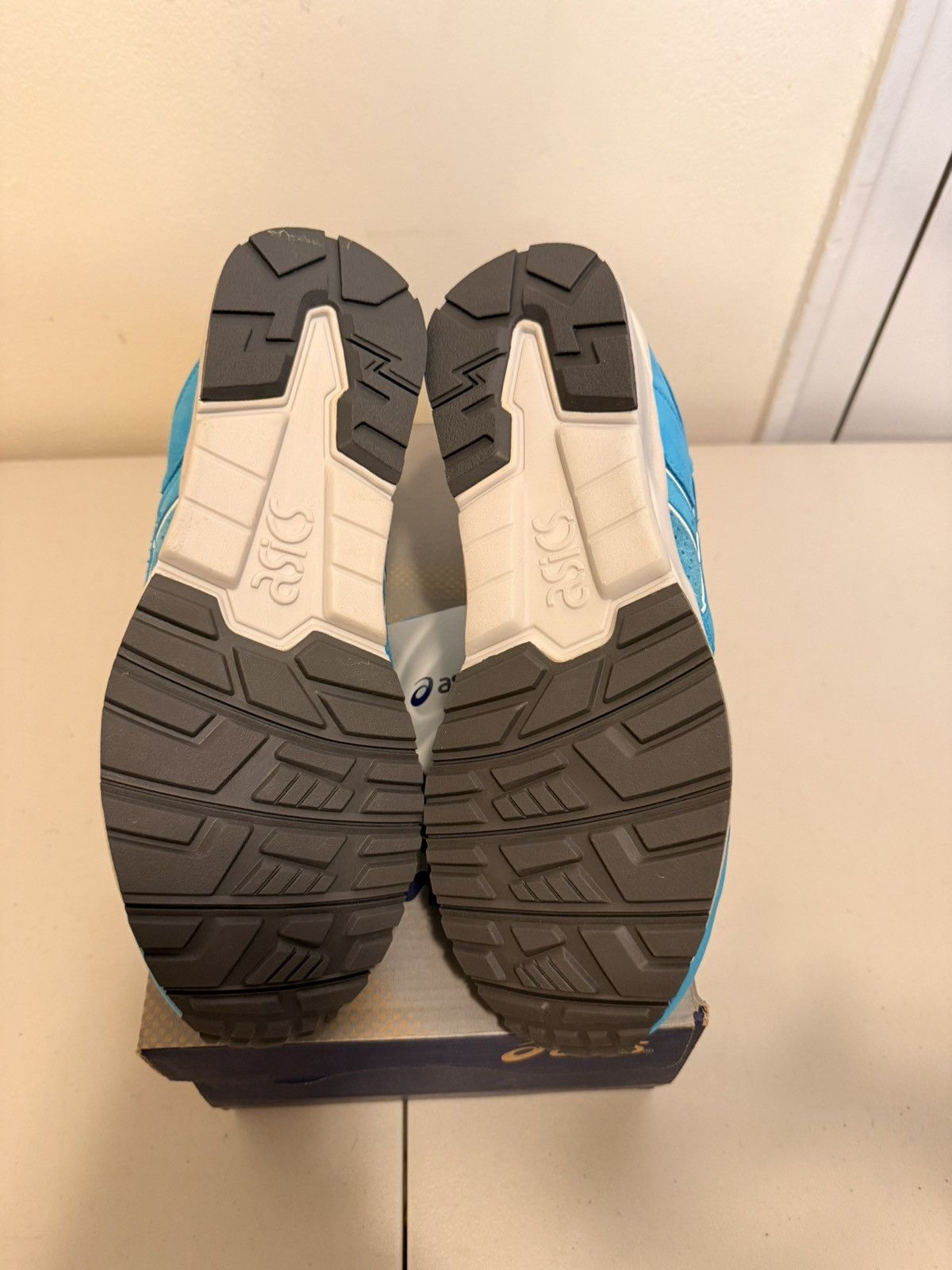 Asics × Ronnie Fieg Ronnie Fieg X Asics Gel-Lyte V Cove Size 8.5 M Size US 8.5 / EU 41-42 - 6 Thumbnail
