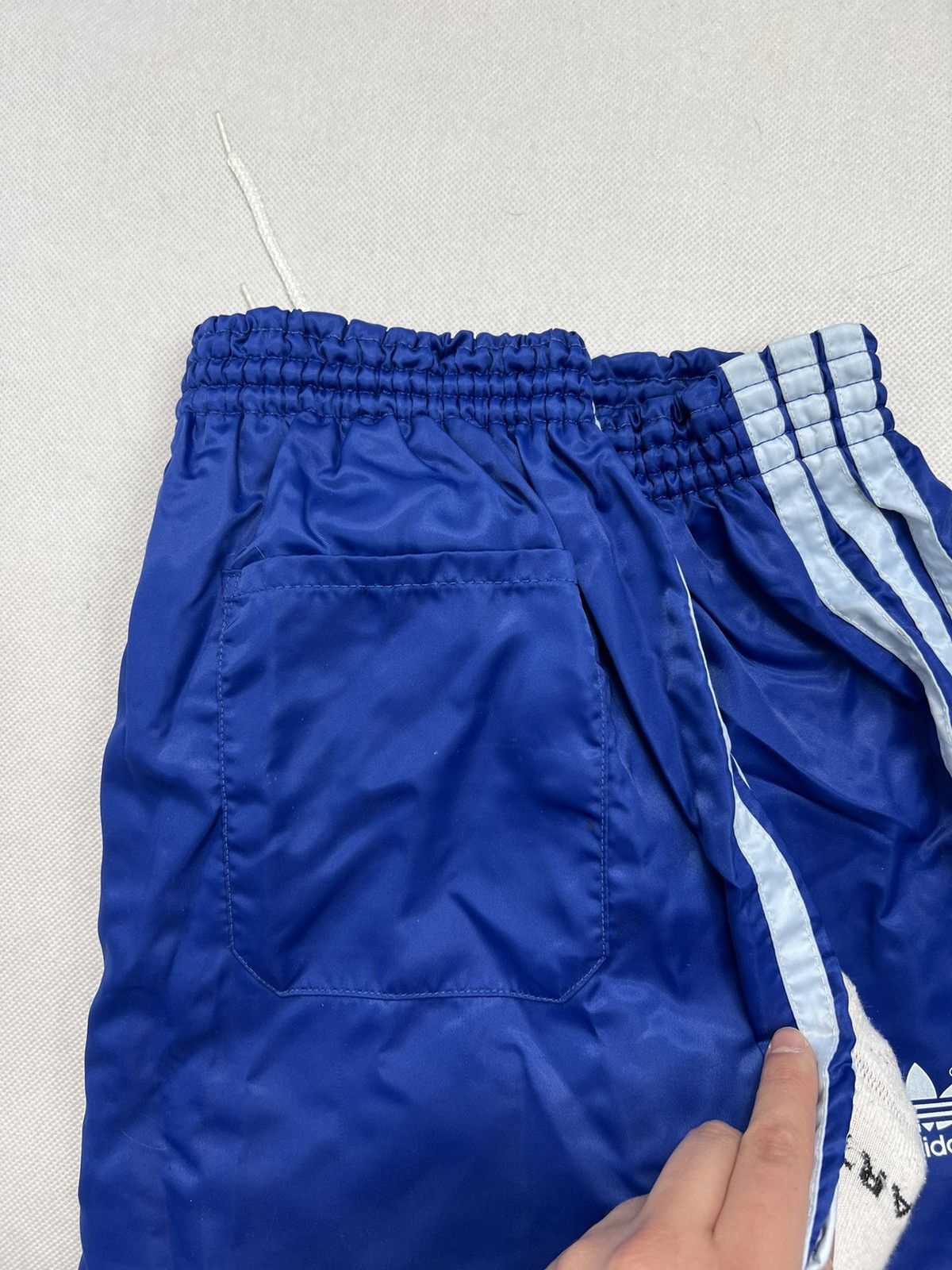 Adidas Rare Shorts Adidas Vintage 80’s Oldschool Nylon Size US 36 / EU 52 - 5 Thumbnail