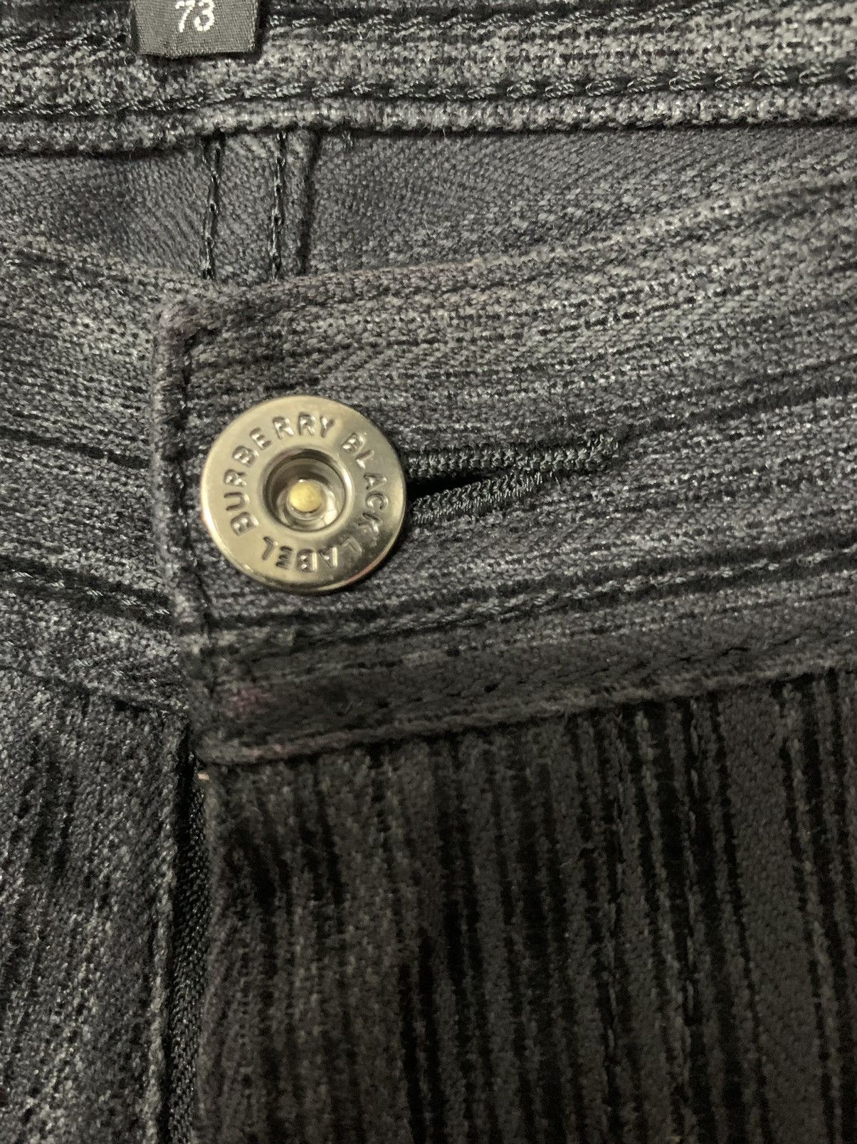 Burberry Burberry black straight cut jeans Size US 31 - 12 Thumbnail