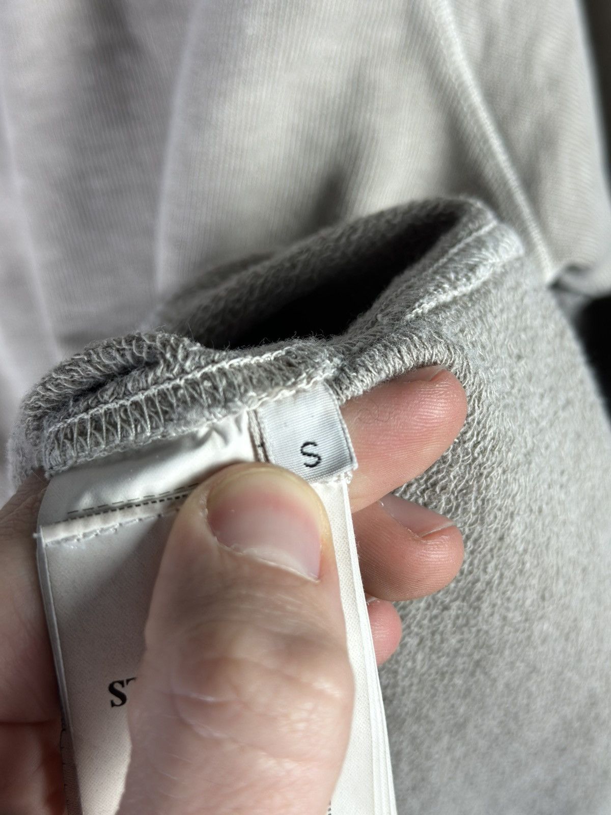 Stone Island Stone Island Sweatshirt Crewneck Men’s Size US M / EU 48-50 / 2 - 12 Thumbnail