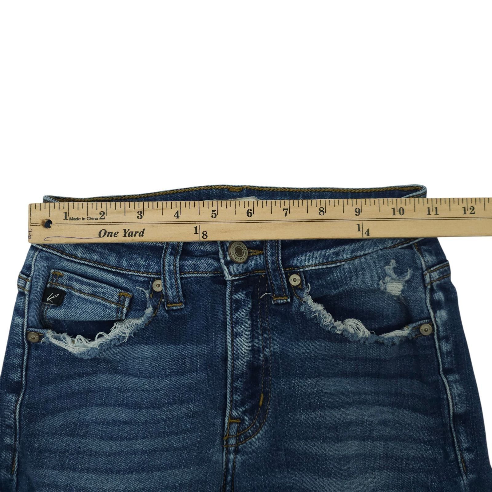 Kancan USA KanCan Gemma Skinny Jean 0/23 Mid Rise Distressed Raw Hem Size 22" - 3 Thumbnail