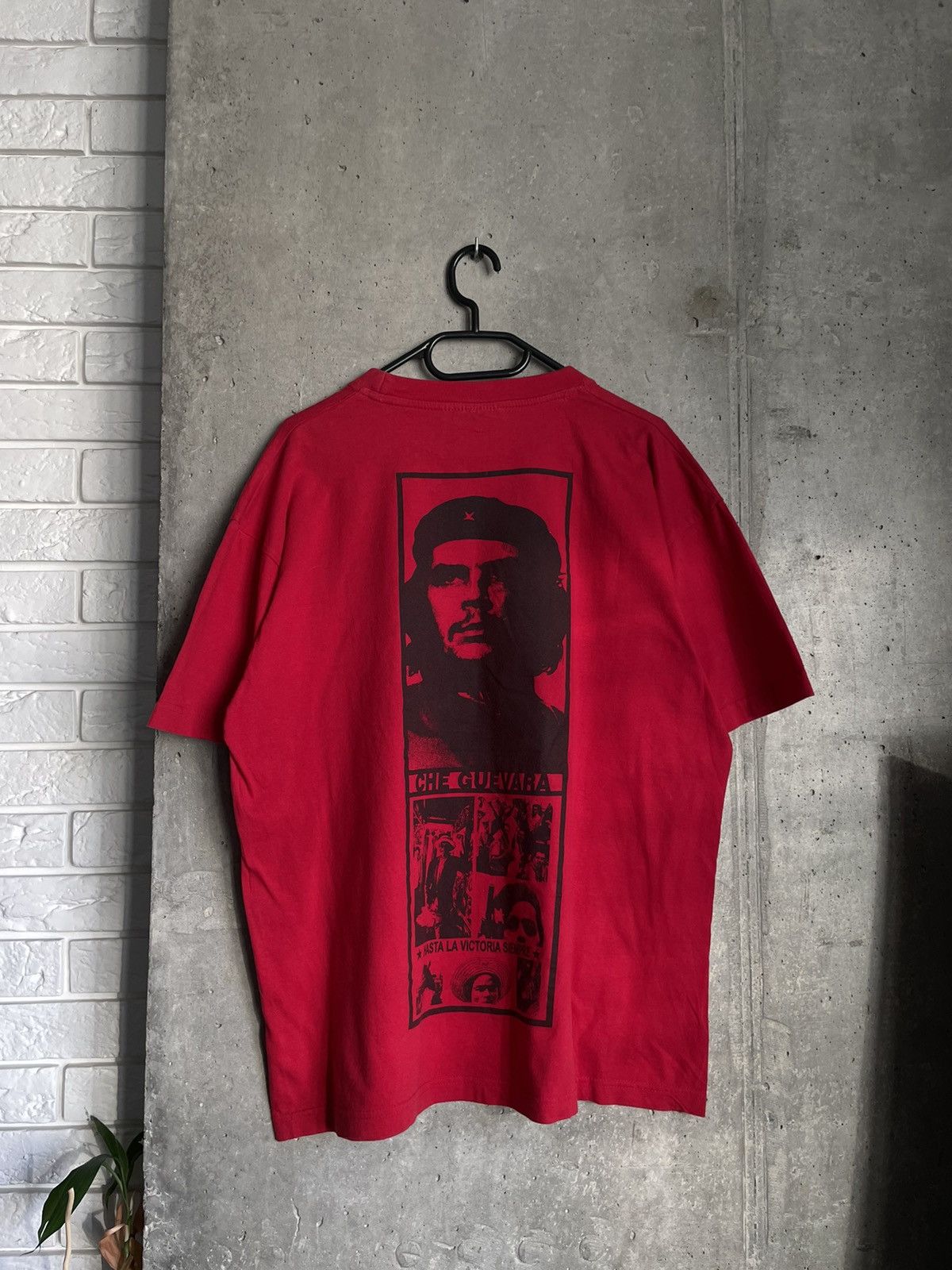 Rap Tees × Vintage 90s Che Guevara "Hasta La Victoria Siempre" T Shirt Size US L / EU 52-54 / 3 - 6 Thumbnail
