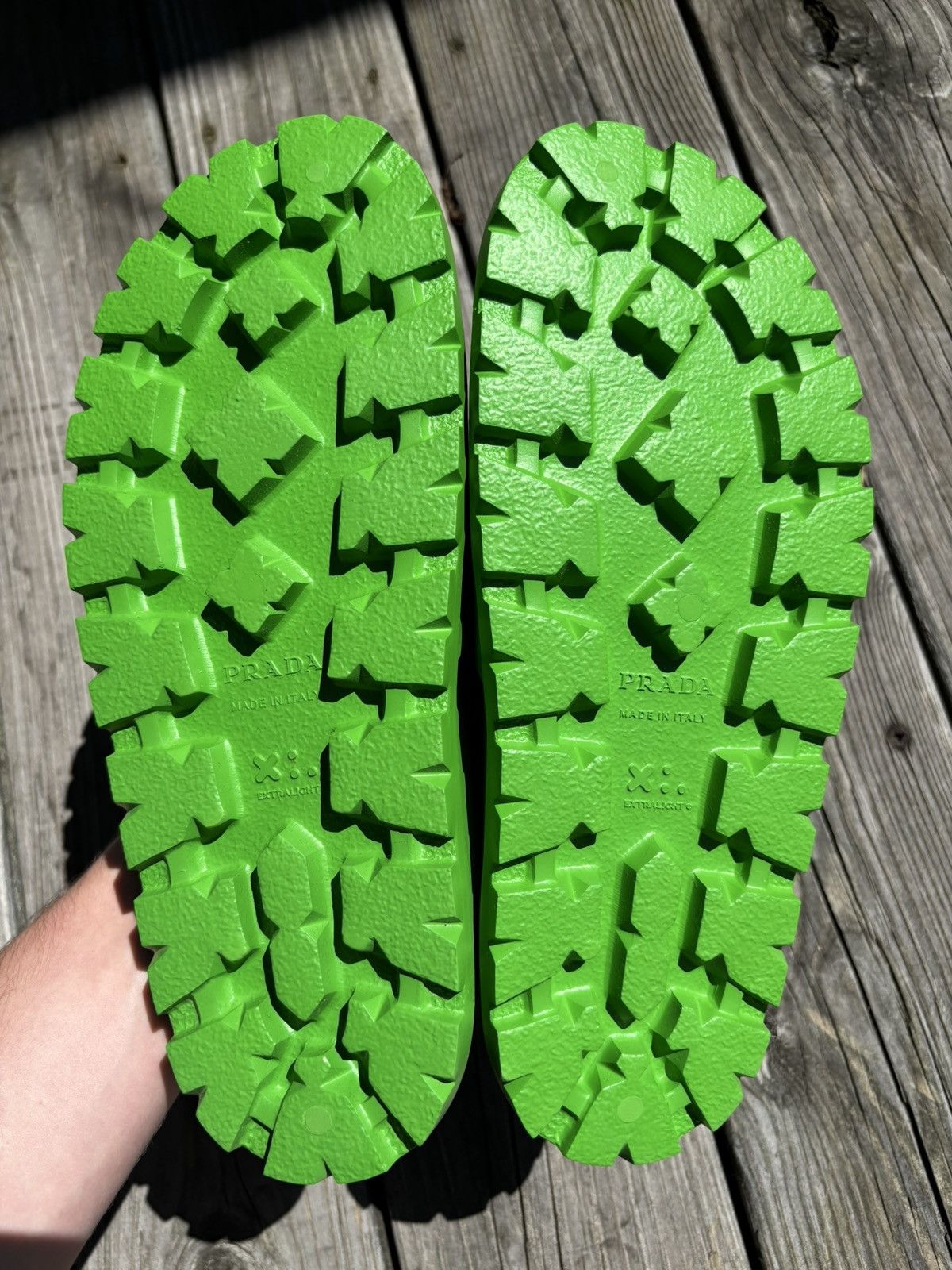 Prada Prada Triangle Logo Rubber Slides Size US 8 / EU 41 - 5 Thumbnail