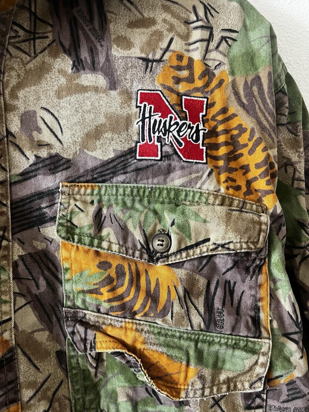 Other Boggy Creek Huskers Nebraska University M CAMO Shirt Size US XL / EU 56 / 4 - 2 Thumbnail