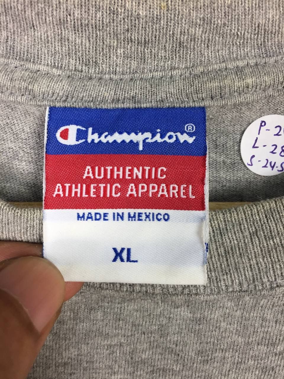 Champion Vtg Champion California Western School Of Laws Tee Size US XL / EU 56 / 4 - 8 Thumbnail
