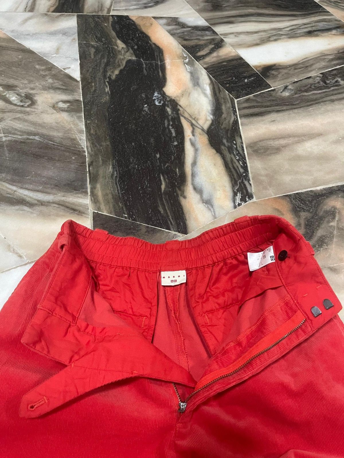 Marni × Uniqlo MARNI x Uniqlo Corduroy Baggy Pants Size 26" / US 2 / IT 38 - 14 Thumbnail
