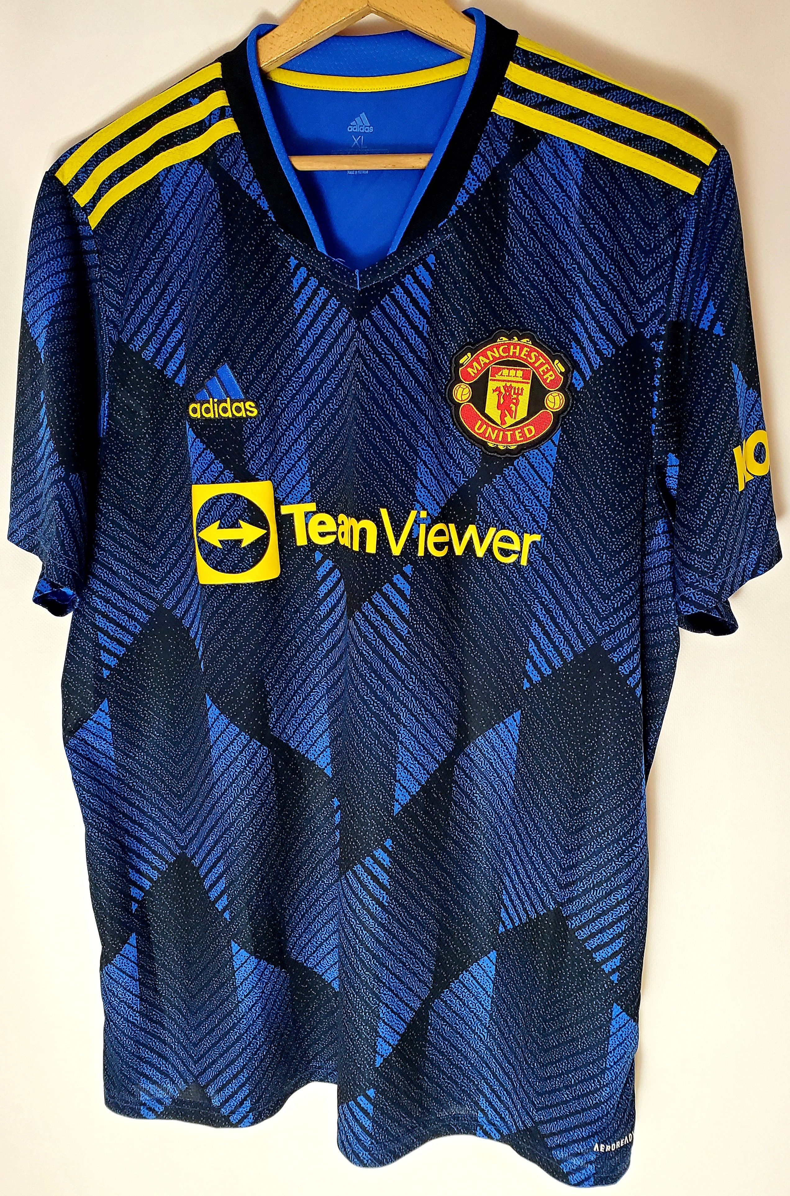 Adidas 2021-22 Manchester United soccer jersey new condition Xl Size US XL / EU 56 / 4 - 1 Thumbnail