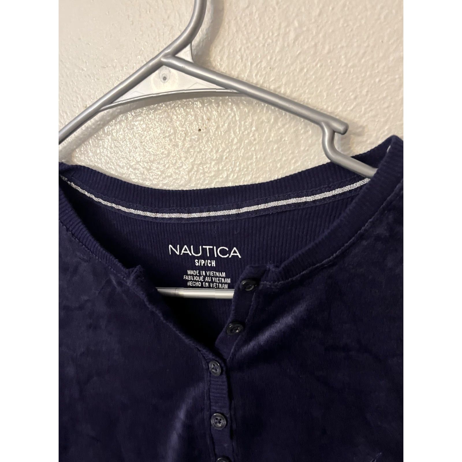 Nautica Nautica Shirt Women Small Navy Blue Velour Long Sleeve Henley Lounge Cozy Top Size S / US 4 / IT 40 - 2 Thumbnail