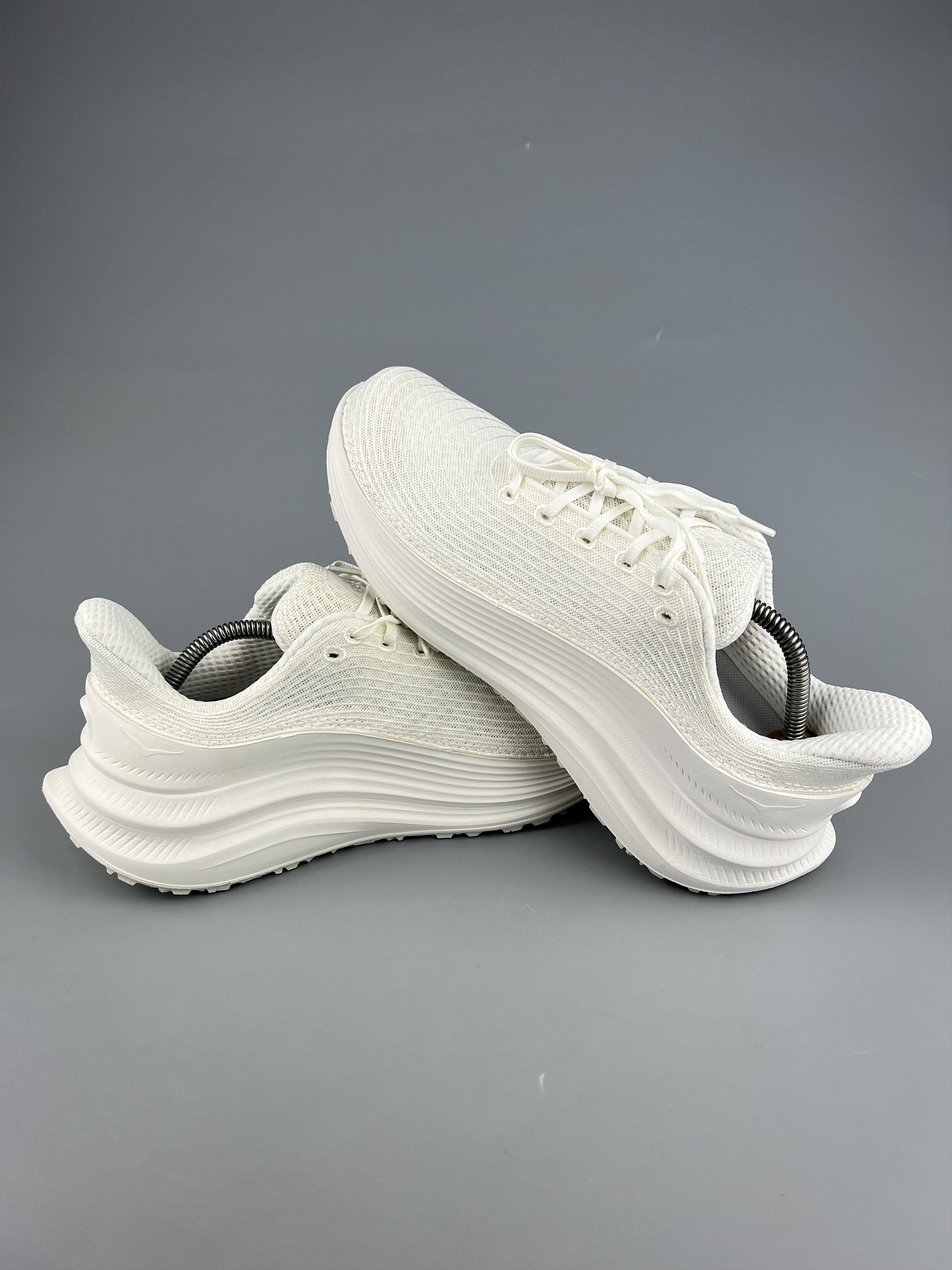 Hoka Hoka One One U Thoughtful Creation White Sneakers Size US 10 / IT 40 - 5 Thumbnail