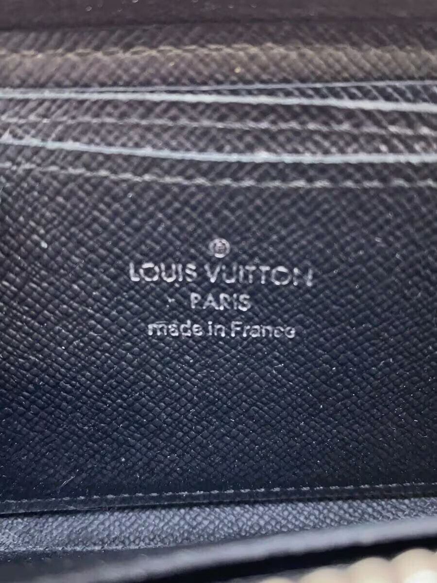 Louis Vuitton Louis Vuitton Taiga Zippy Coin Purse Cowhide Black Size ONE SIZE - 3 Thumbnail