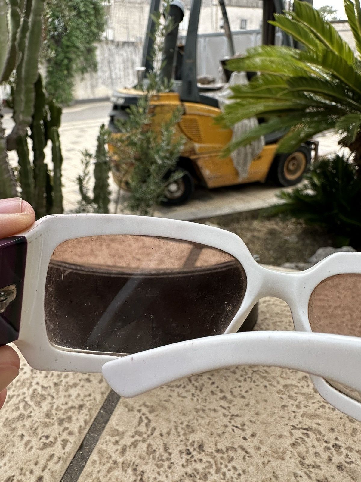 Gucci Gucci Sunglasses White Size ONE SIZE - 9 Thumbnail