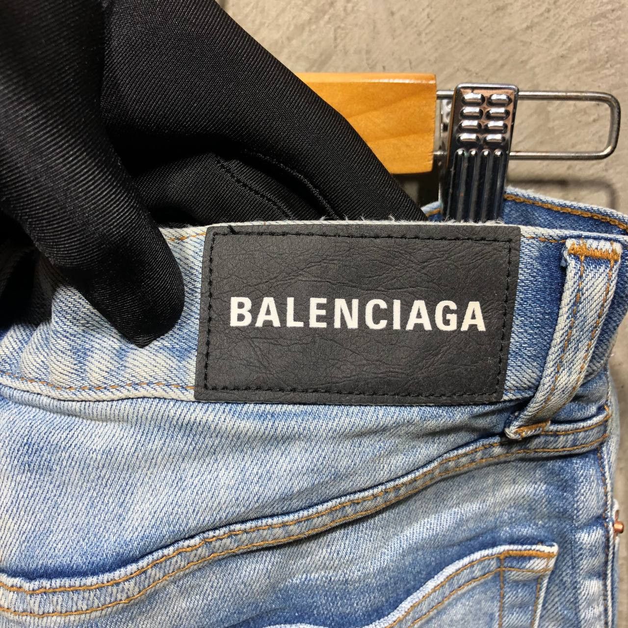 Balenciaga Balenciaga Skinny denim pants BNWT Size 26" / US 2 / IT 38 - 12 Thumbnail