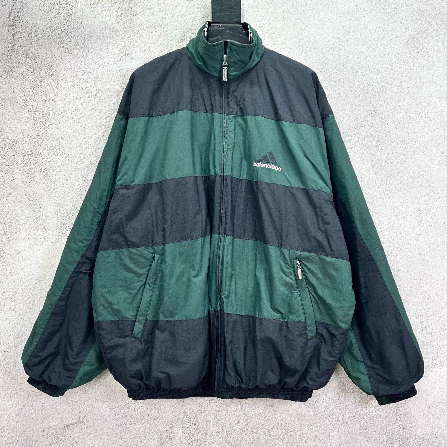 Balenciaga Balenciaga x adidas 2-in-1 casual cotton jacket size 2 Size US M / EU 48-50 / 2 - 3 Thumbnail