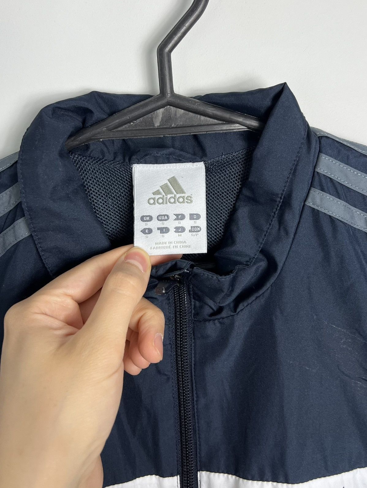 Adidas Jacket Adidas Stripes Vintage Zipped Size US S / EU 44-46 / 1 - 3 Thumbnail
