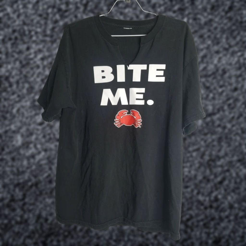 Doublet VINTAGE Joe’s Crab Shack T-Shirt - Bite Me Double-Sided - Adult Large Black Cotton Logo Crew Neck Shirt Mens Modern Era Culinary Theme Size US L / EU 52-54 / 3 - 1 Thumbnail
