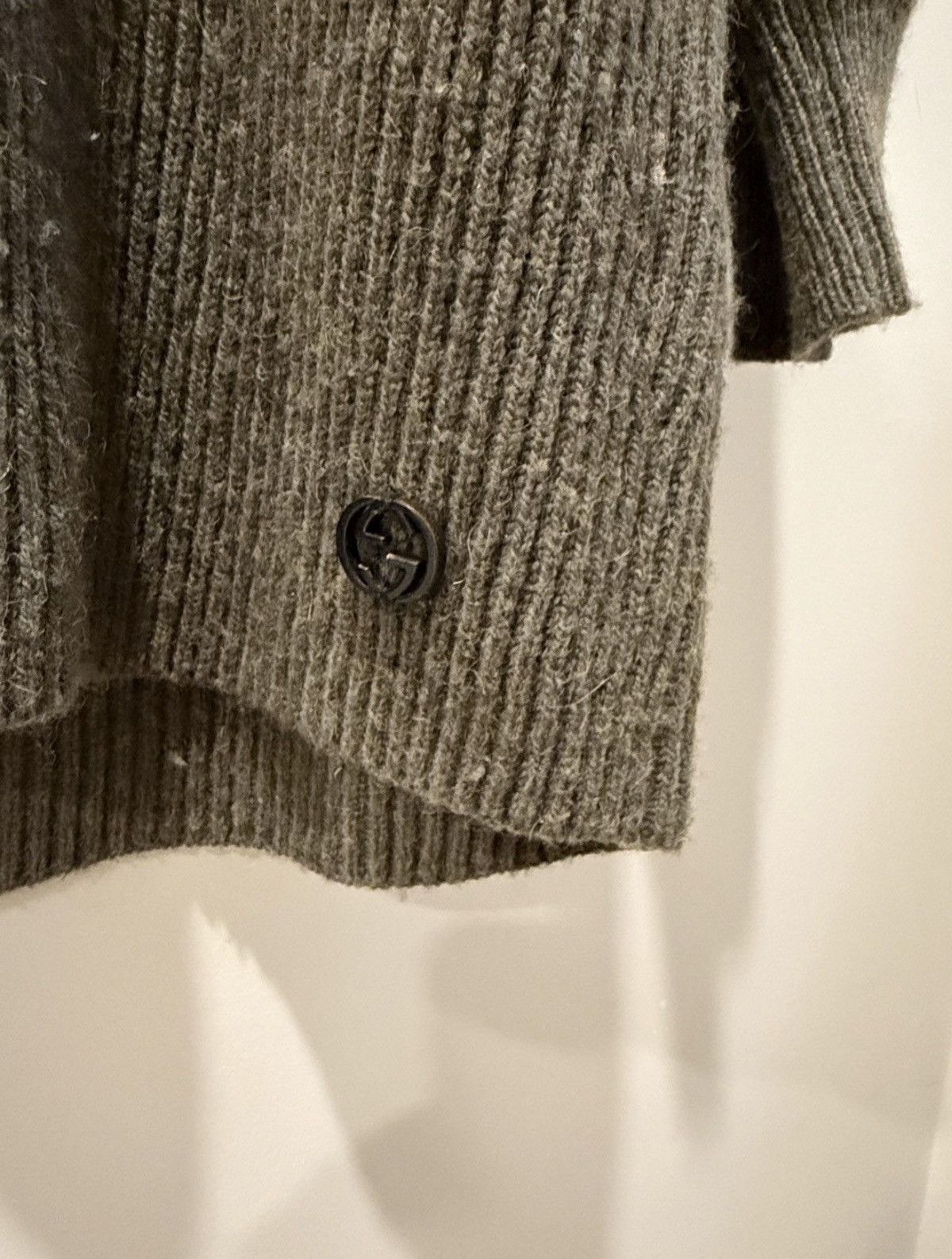 Gucci Gucci Turtleneck Size L / US 10 / IT 46 - 4 Thumbnail