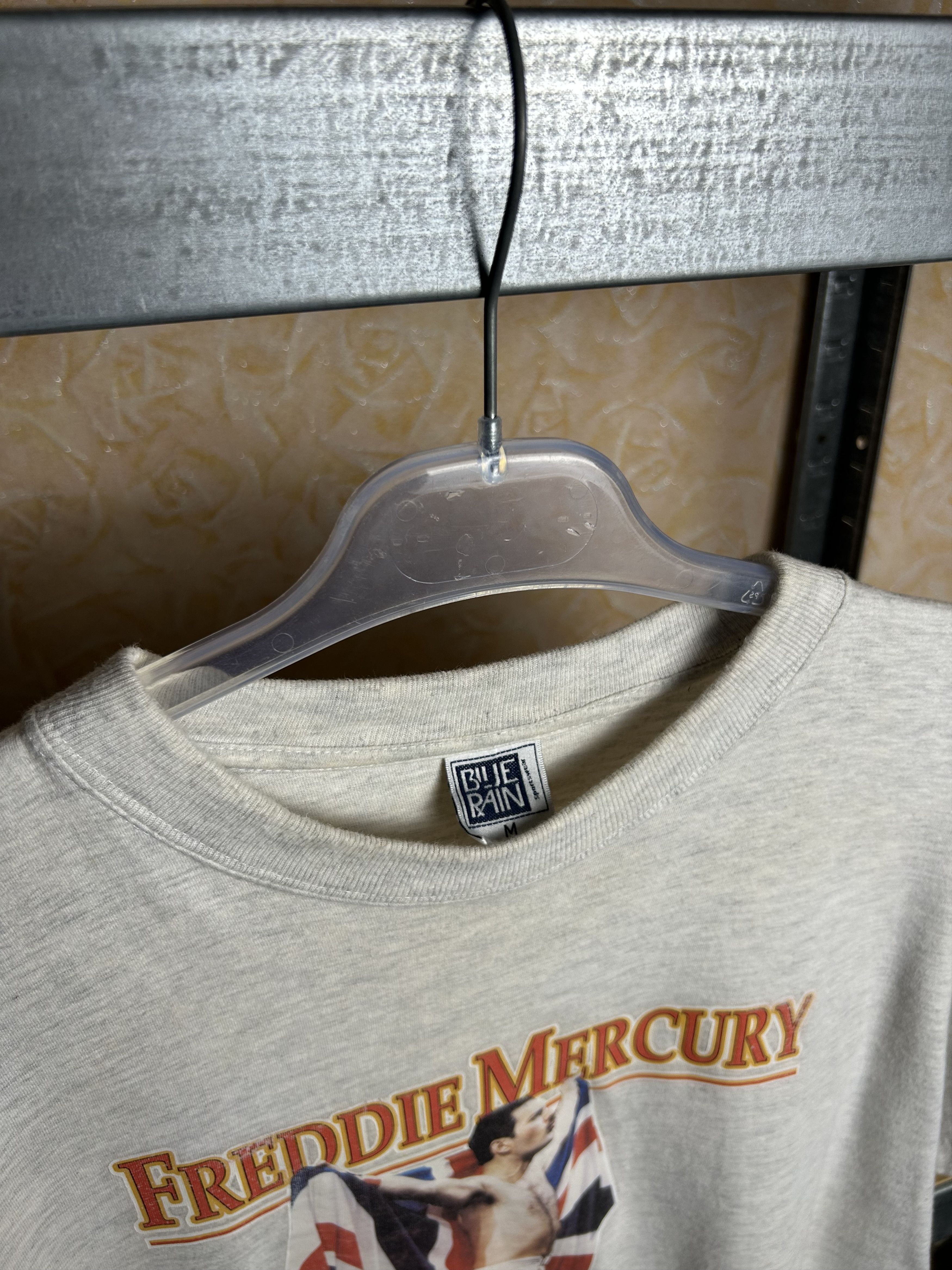 Band Tees Vintage 1992 Freddie Mercury Queen Rock Band T-shirt Size US M / EU 48-50 / 2 - 4 Thumbnail