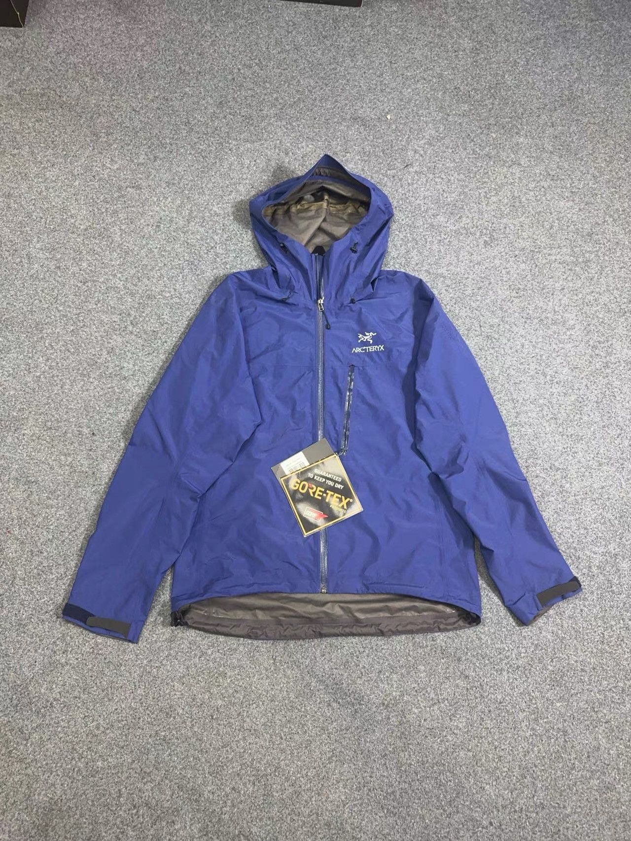 Arc'teryx Arc'teryx Alpha Hard Shell Jacket K28 Size US L / EU 52-54 / 3 - 1 Thumbnail