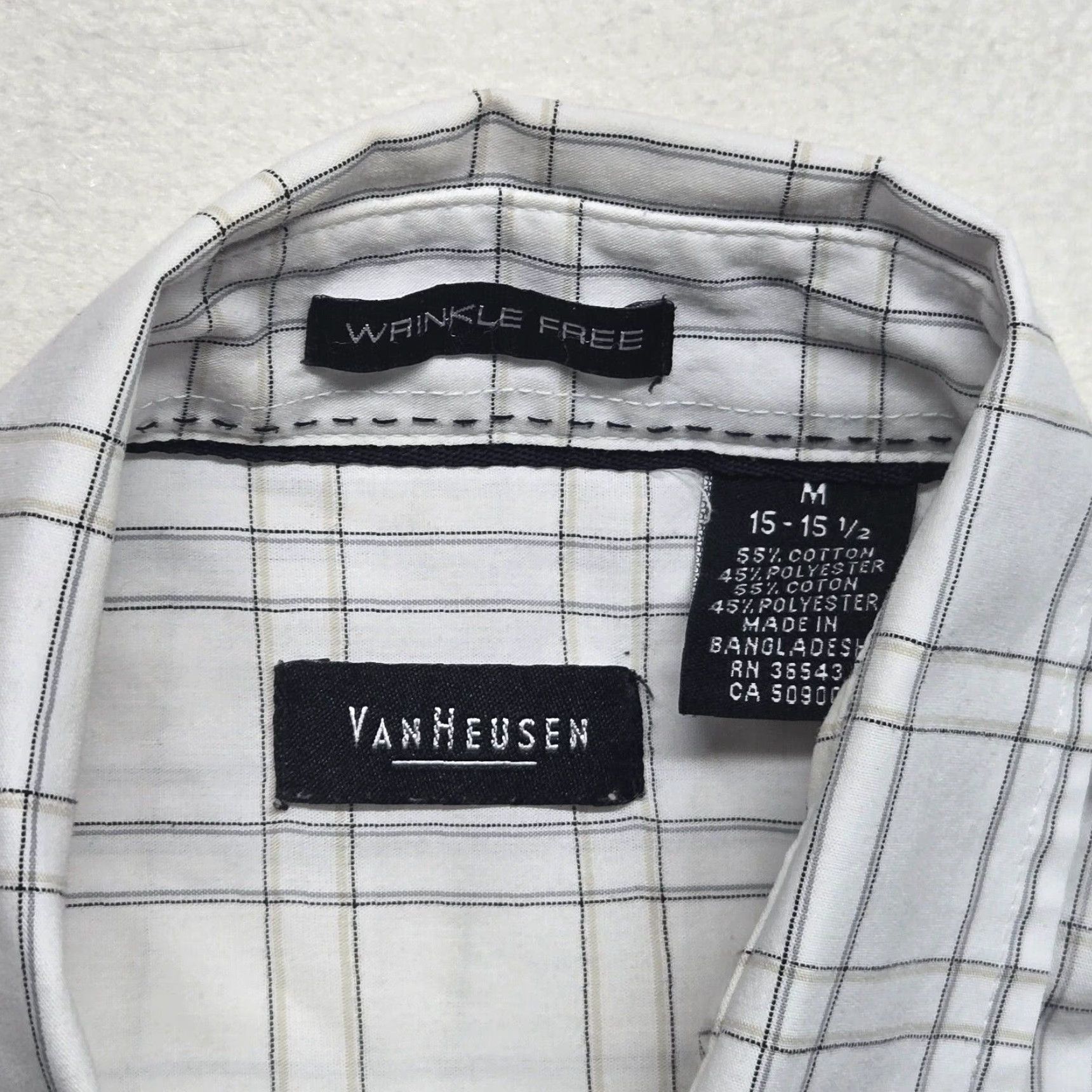 Van Heusen VINTAGE Van Heusen Men's Short Sleeve Button-Up Shirt Cotton Blend Check 15.5 Preppy Style Size US M / EU 48-50 / 2 - 3 Thumbnail