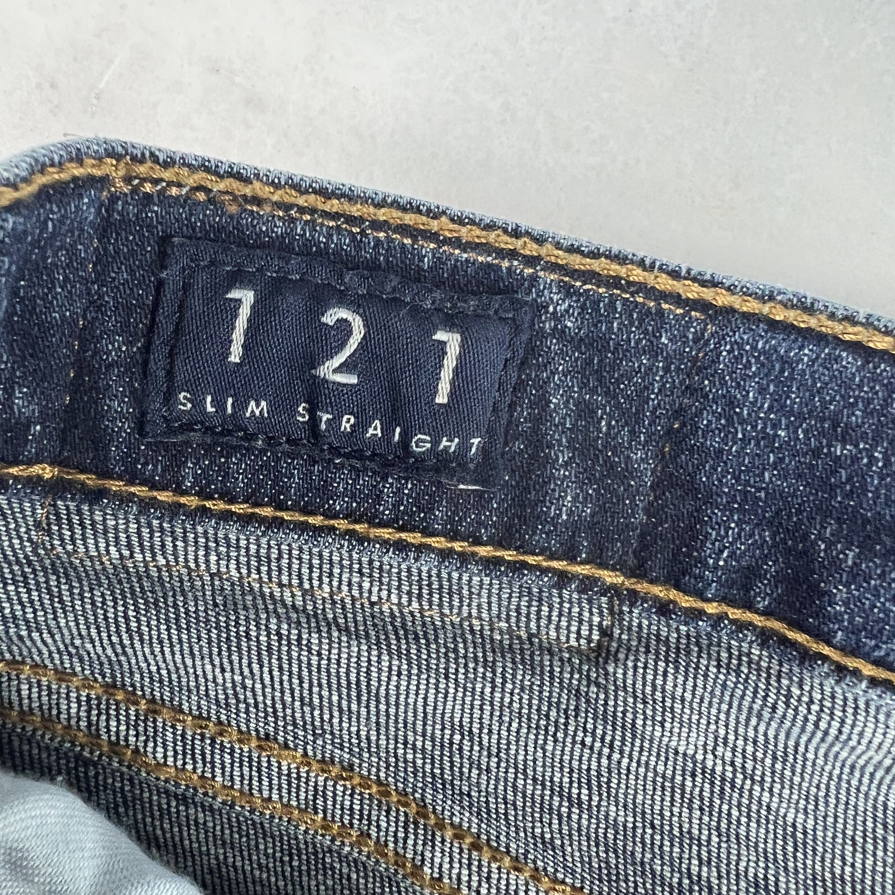 Lucky Brand Lucky Brand Jean 121 Slim Straight Blue Faded Stretch Denim Size US 33 - 8 Thumbnail