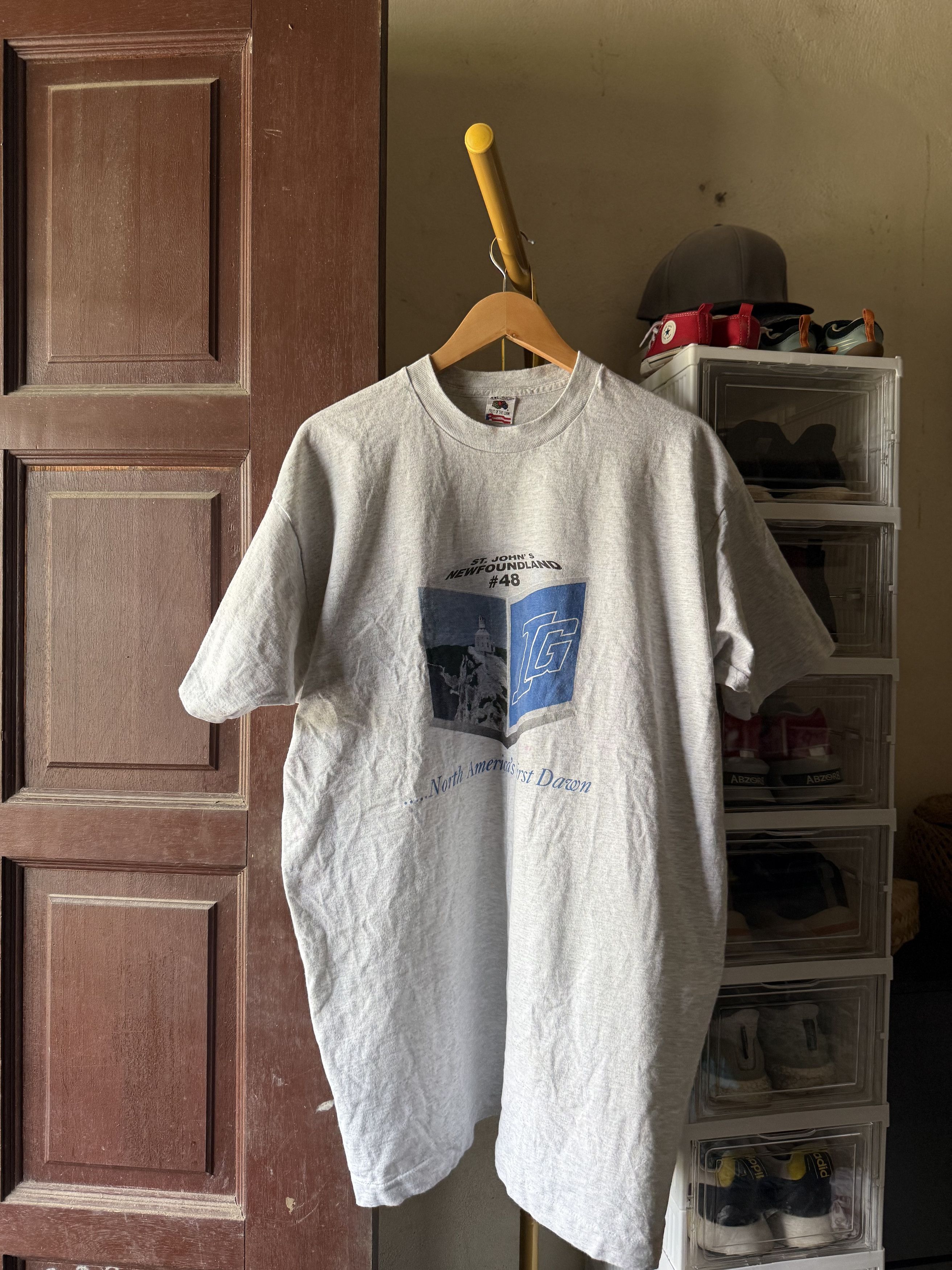 Fruit Of The Loom Vintage St. John’s Newfoundland Tee USA Tag XXL Size US XXL / EU 58 / 5 - 5 Thumbnail