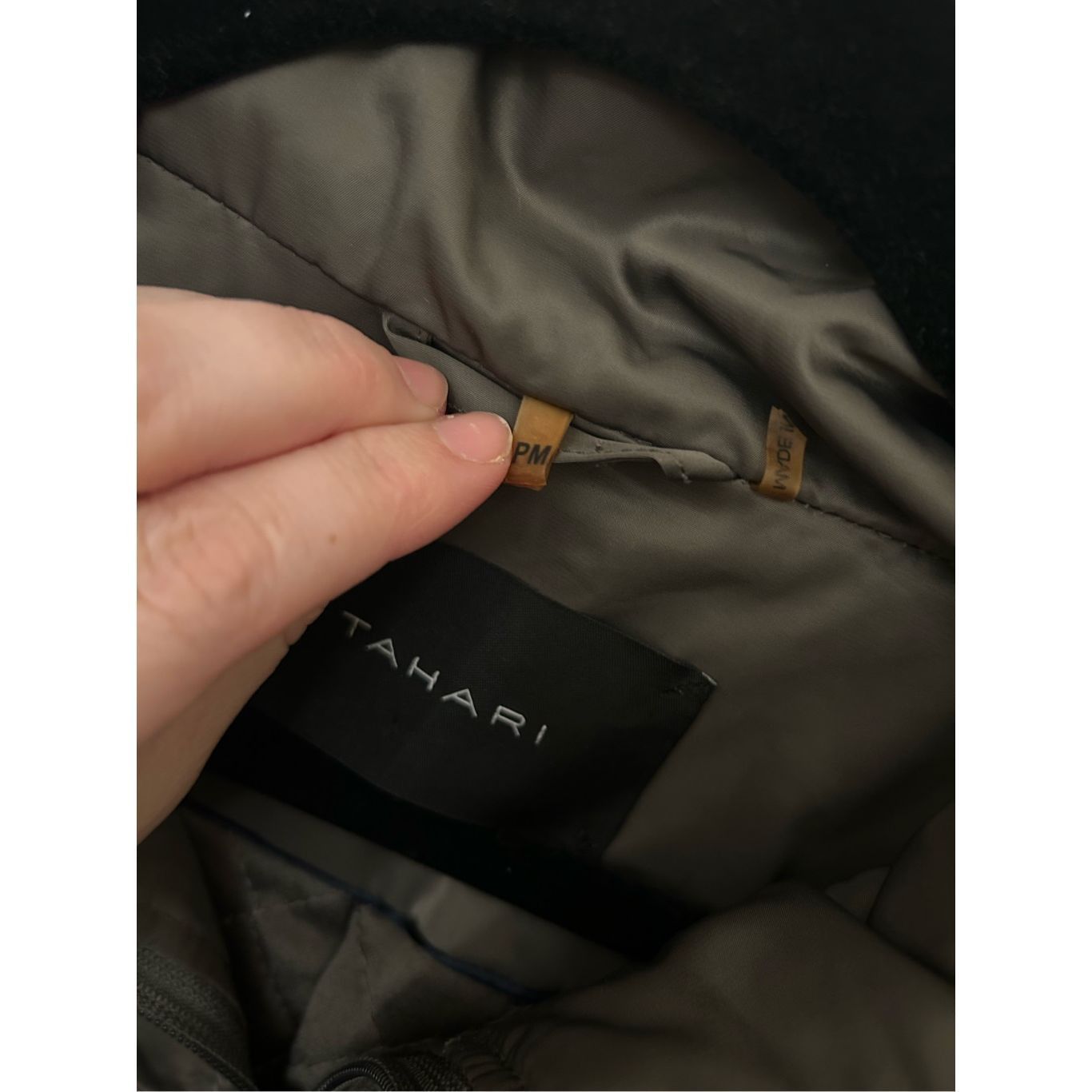 Canari Tahari Quilted Ruffle Zip Coat, Hooded Jacket, Sz Medium Size M / US 6-8 / IT 42-44 - 6 Thumbnail