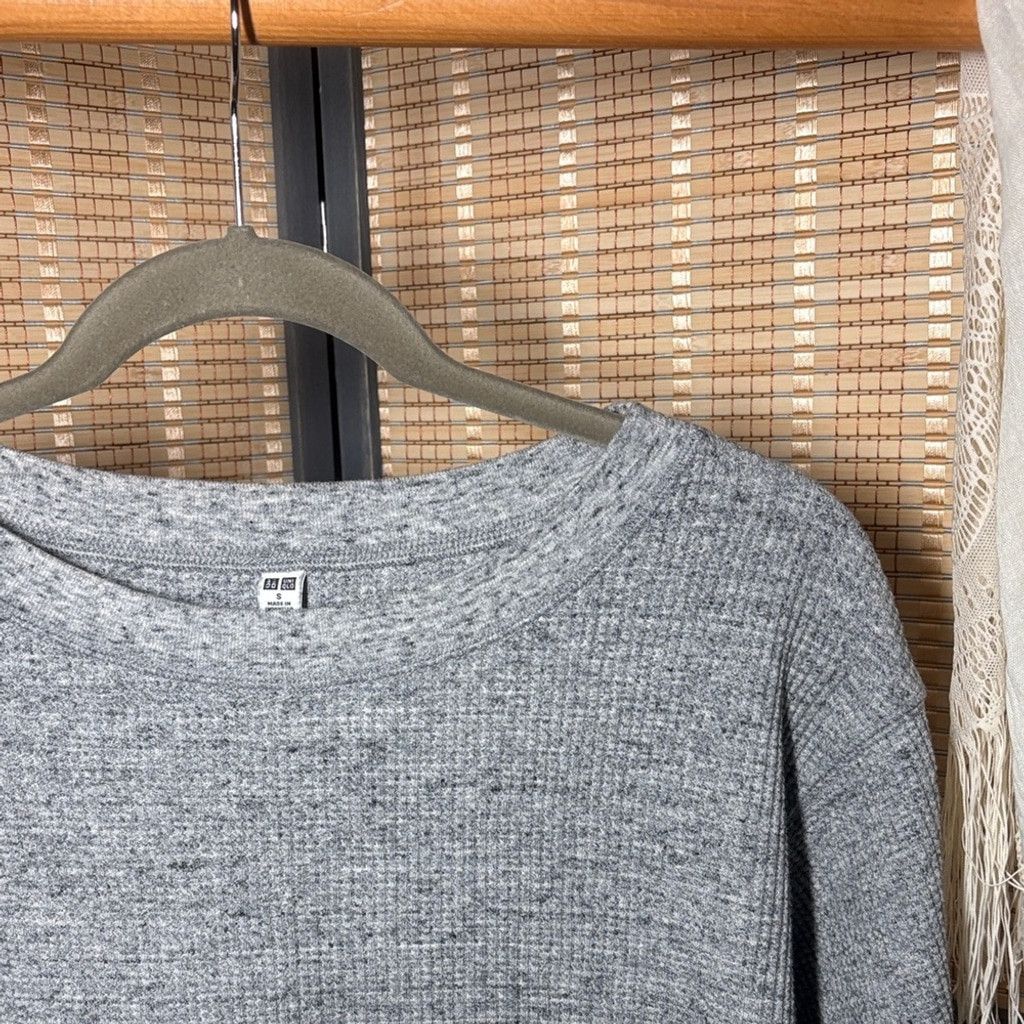 Uniqlo UNIQLO Gray Ribbed Sweater Size S / US 4 / IT 40 - 2 Thumbnail