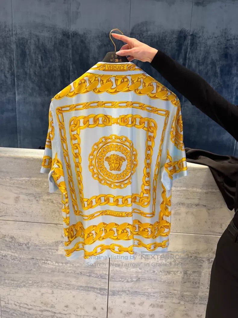 Versace Versace Men's short-sleeved silk shirt Size US L / EU 52-54 / 3 - 2 Thumbnail