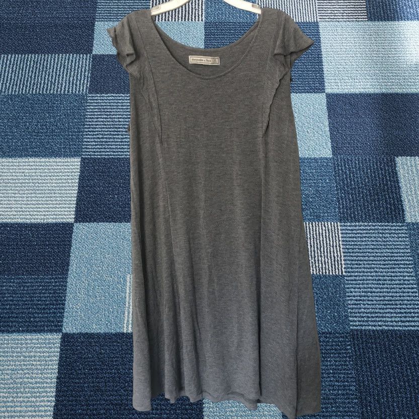 Abercrombie & Fitch Abercrombie and Fitch A&F jersey dress Women Sz M Heather Gray Casual Dress Size M / US 6-8 / IT 42-44 - 1 Thumbnail