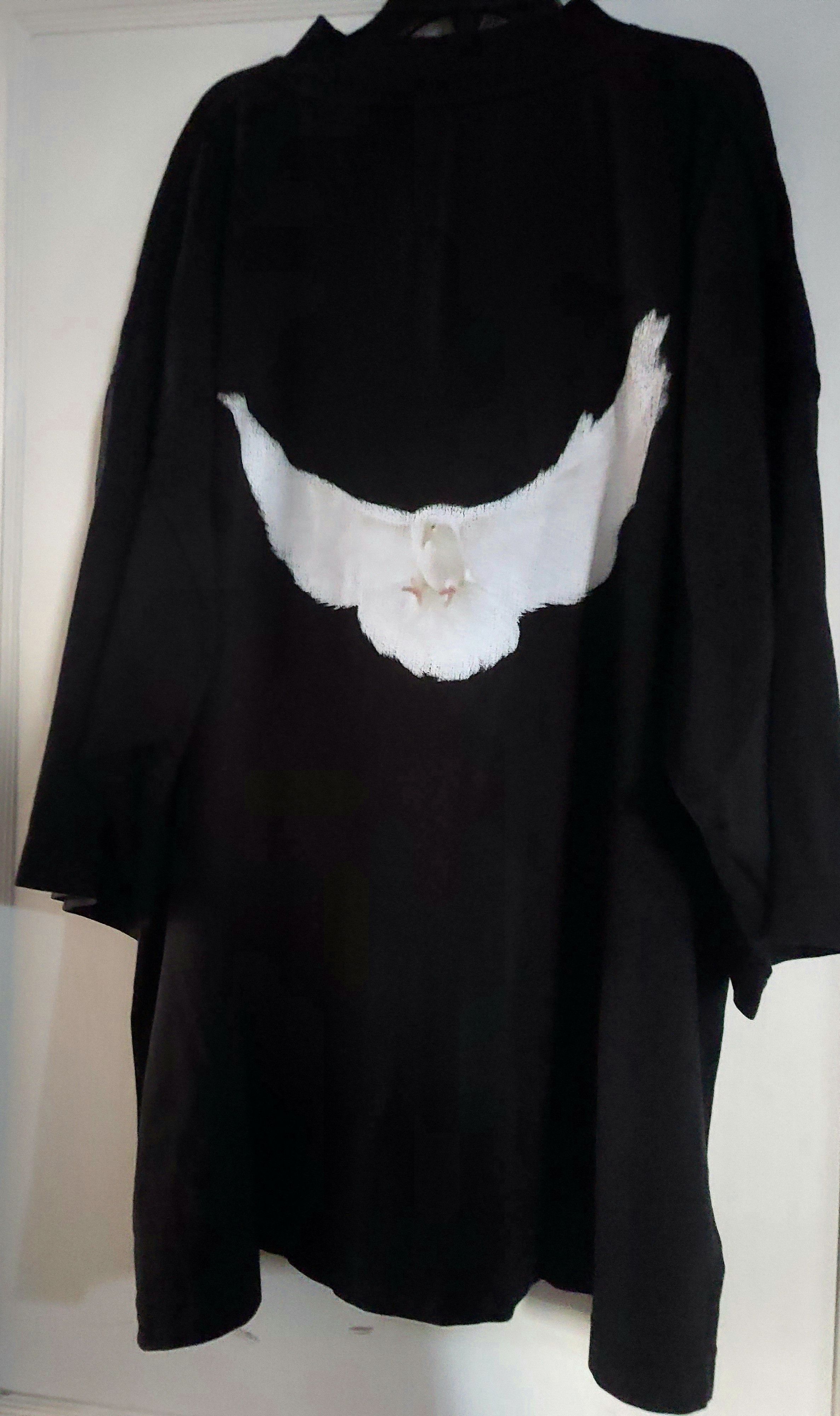 Balenciaga Yeezy Gap Engineered by Balenciaga Dove 3/4 Tee Size US L / EU 52-54 / 3 - 4 Thumbnail