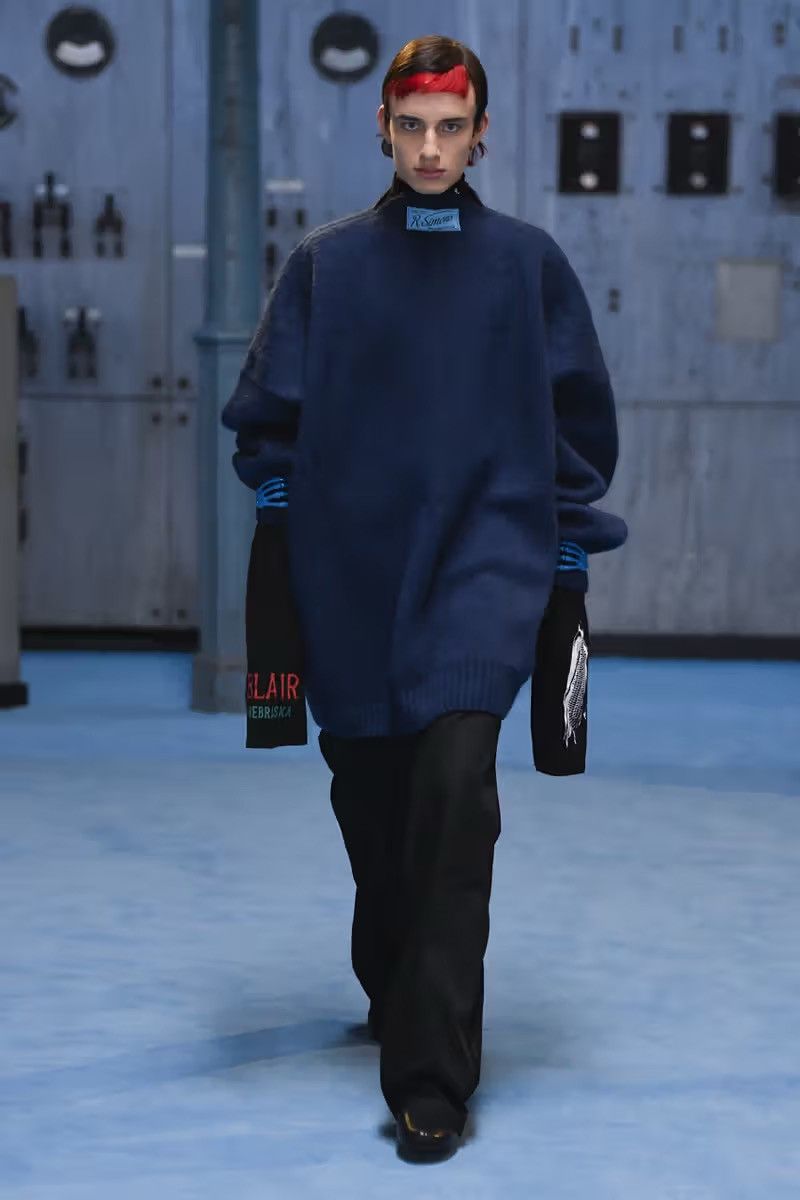 Raf Simons RAF SIMONS FW2021 Megasized Mohair Sweater Showpiece Size US XXL / EU 58 / 5 - 1 Thumbnail
