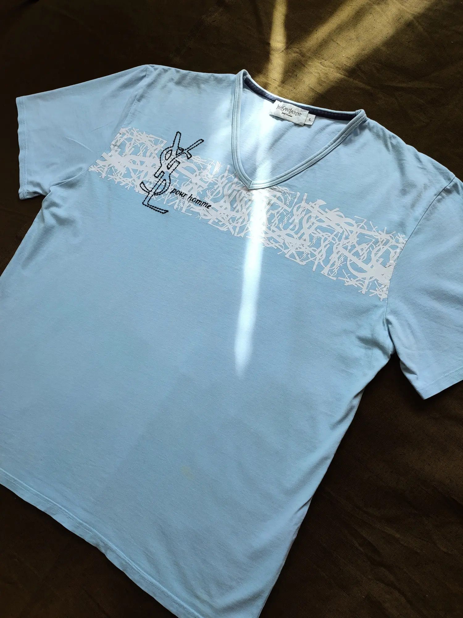 Yves Saint Laurent Vintage Ysl embroider Logo v-neck t-shirt Size US XL / EU 56 / 4 - 1 Thumbnail