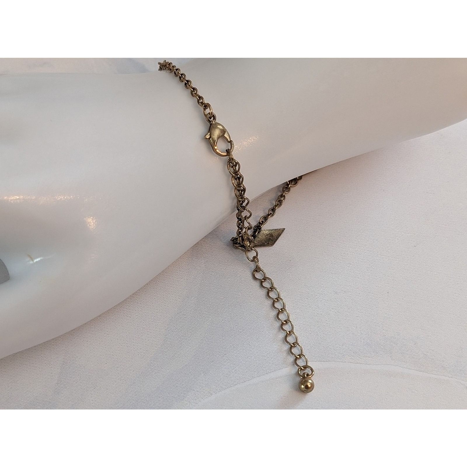Vintage VTG Gold-Tone 9 1/4" Diamond-Shaped Charm Anklet / Bracelet Size ONE SIZE - 2 Thumbnail