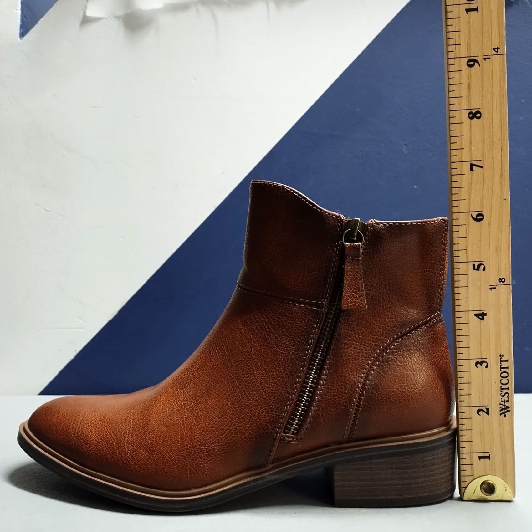Vintage Baretraps Alona Ankle Boots Womens Size 7M Brown Synthetic Almond Toe Side Zip - Pre-owned, Bootie, Shoes, Easy Slip-On, Casual, Outdoor, 7M Womens Size US 7 / IT 37 - 8 Thumbnail