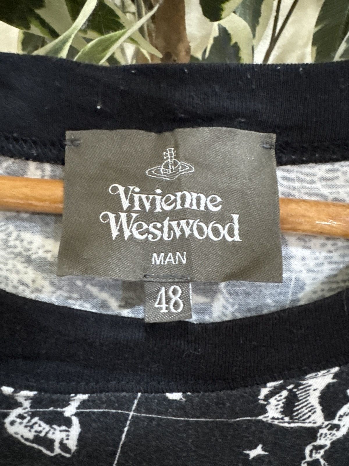 Vivienne Westwood Vivienne Westwood CONSTELLATION Size US L / EU 52-54 / 3 - 10 Thumbnail