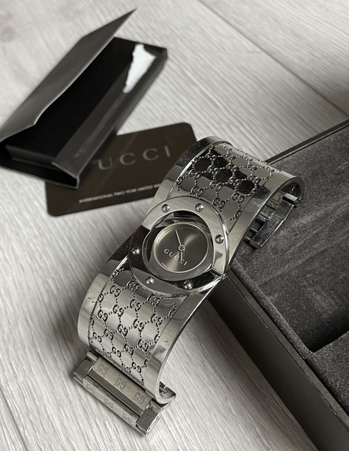Gucci Gucci Twirl Watch GG Monogram Vintage Size ONE SIZE - 13 Thumbnail