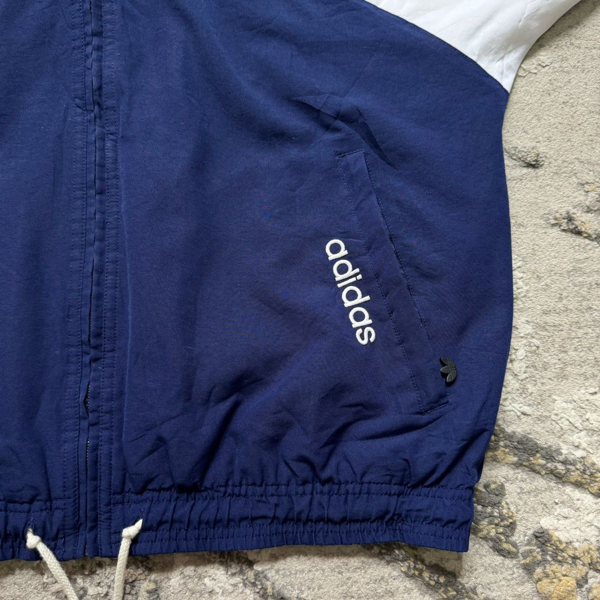 Adidas Vintage 9s Adidas Big Trefoil Windbreaker Jacket Size US M / EU 48-50 / 2 - 4 Thumbnail