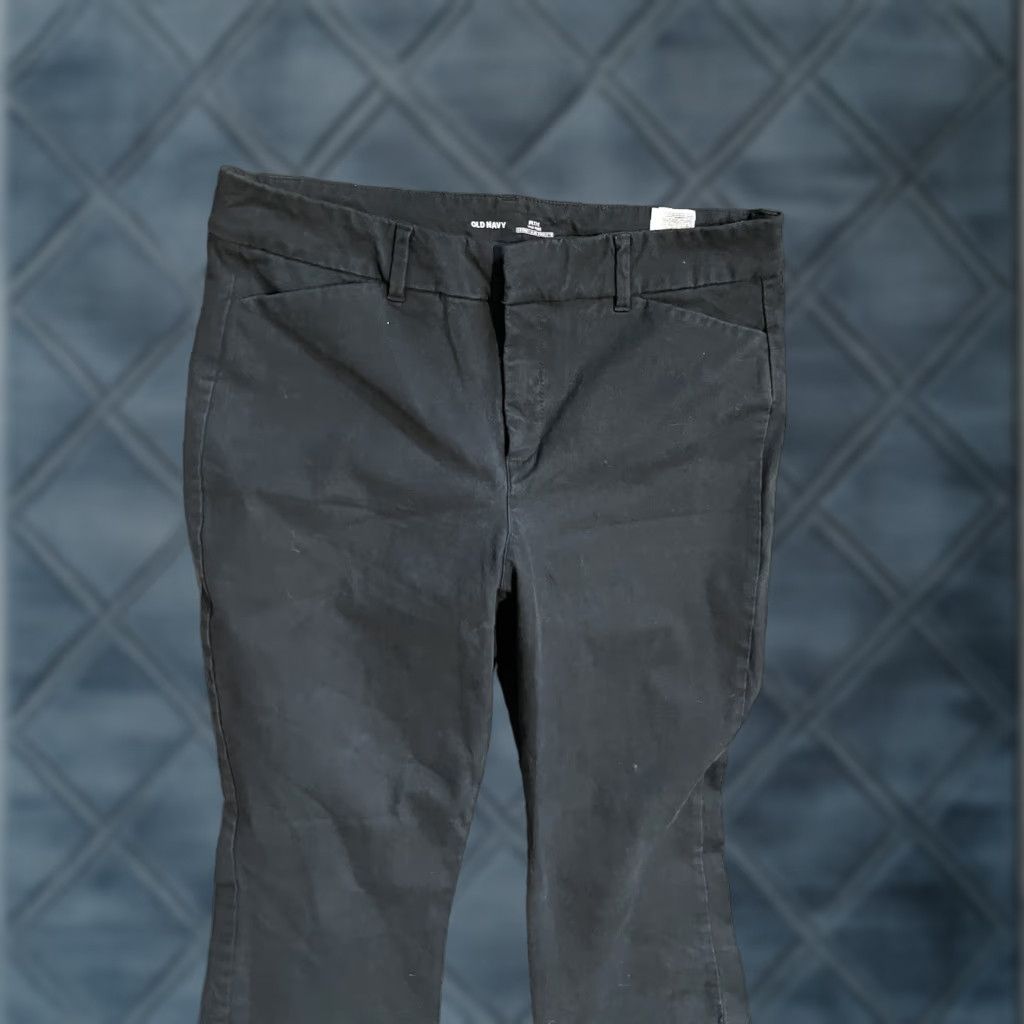 Old Navy Old Navy Pants Womens 12 Black High Rise Pixie Flare Stretch Chino Work Slacks Size 34" / US 12 / IT 48 - 1 Thumbnail
