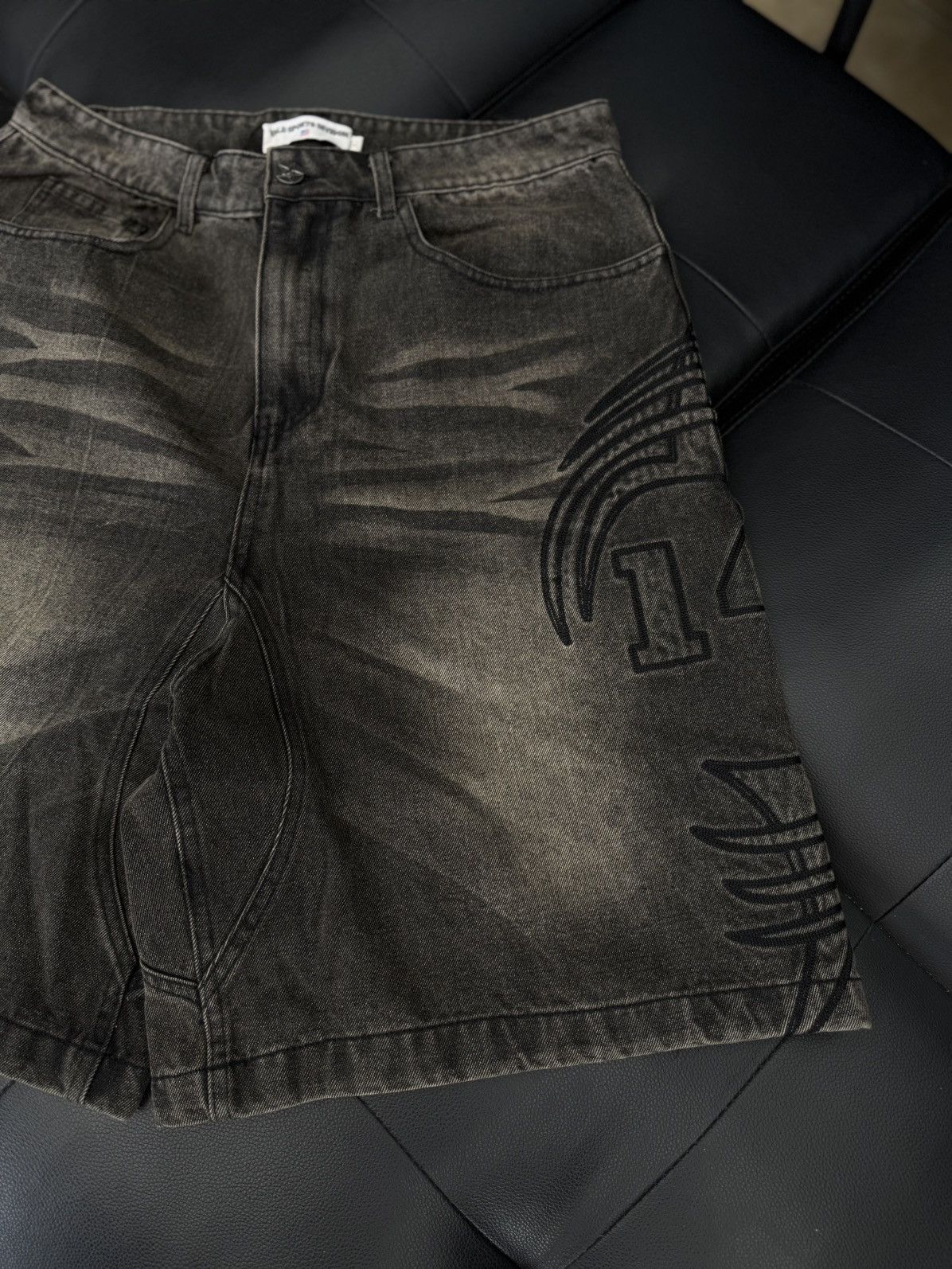 Vale Valley Vale Black Shorts Size 30 (NEW) Size US 30 / EU 46 - 5 Thumbnail
