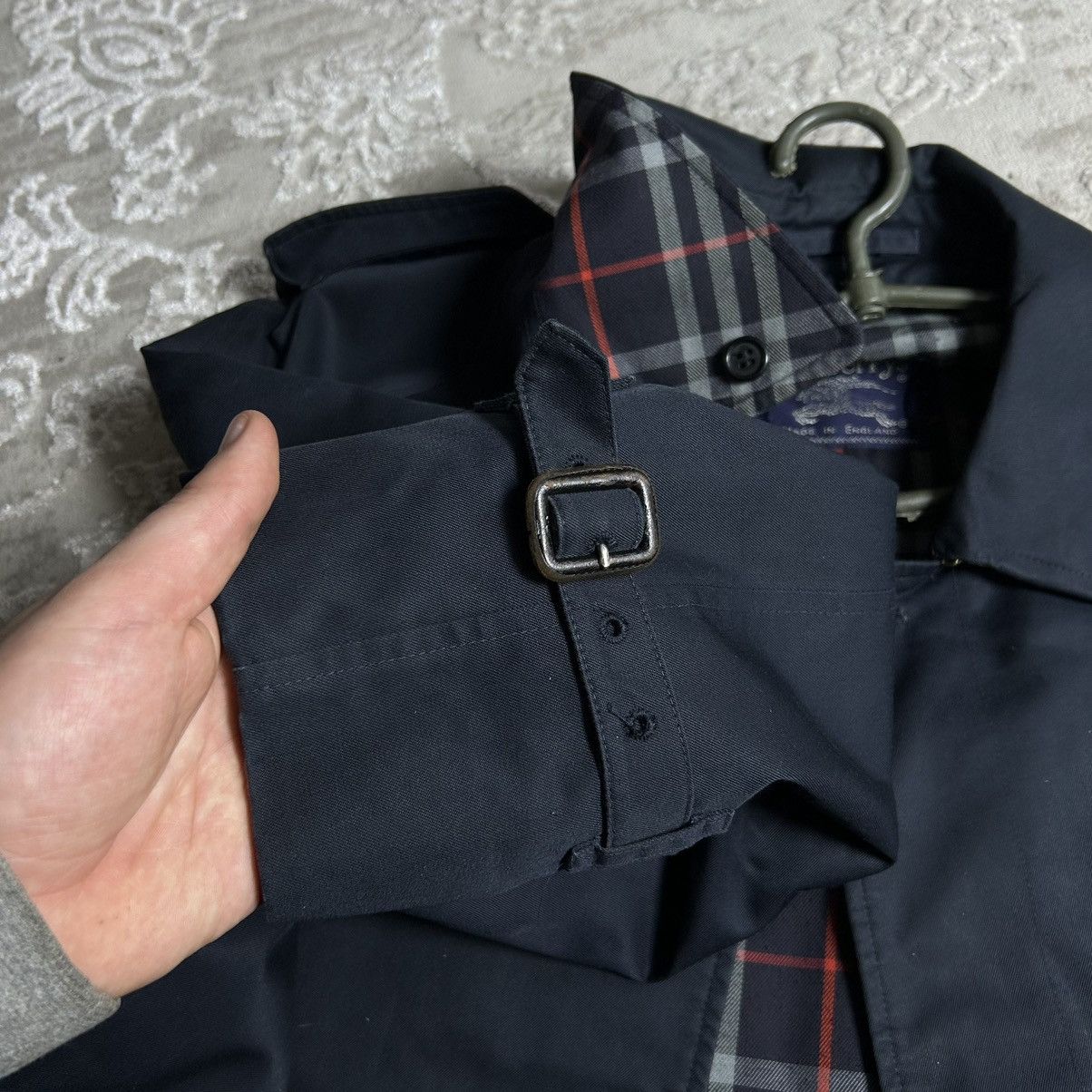 Burberry Burberrys trench coat vintage Size US L / EU 52-54 / 3 - 13 Thumbnail