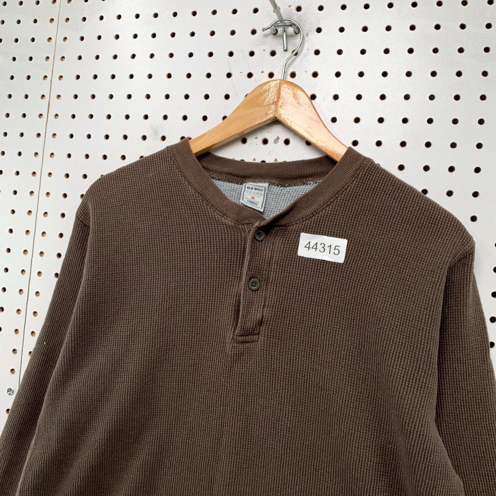 Old Navy VINTAGE Old Navy Henley Shirt Mens XL Brown Long Sleeve Waffle Knit 90s Concert, VTG Vintage T-Shirt? Size US XL / EU 56 / 4 - 4 Thumbnail