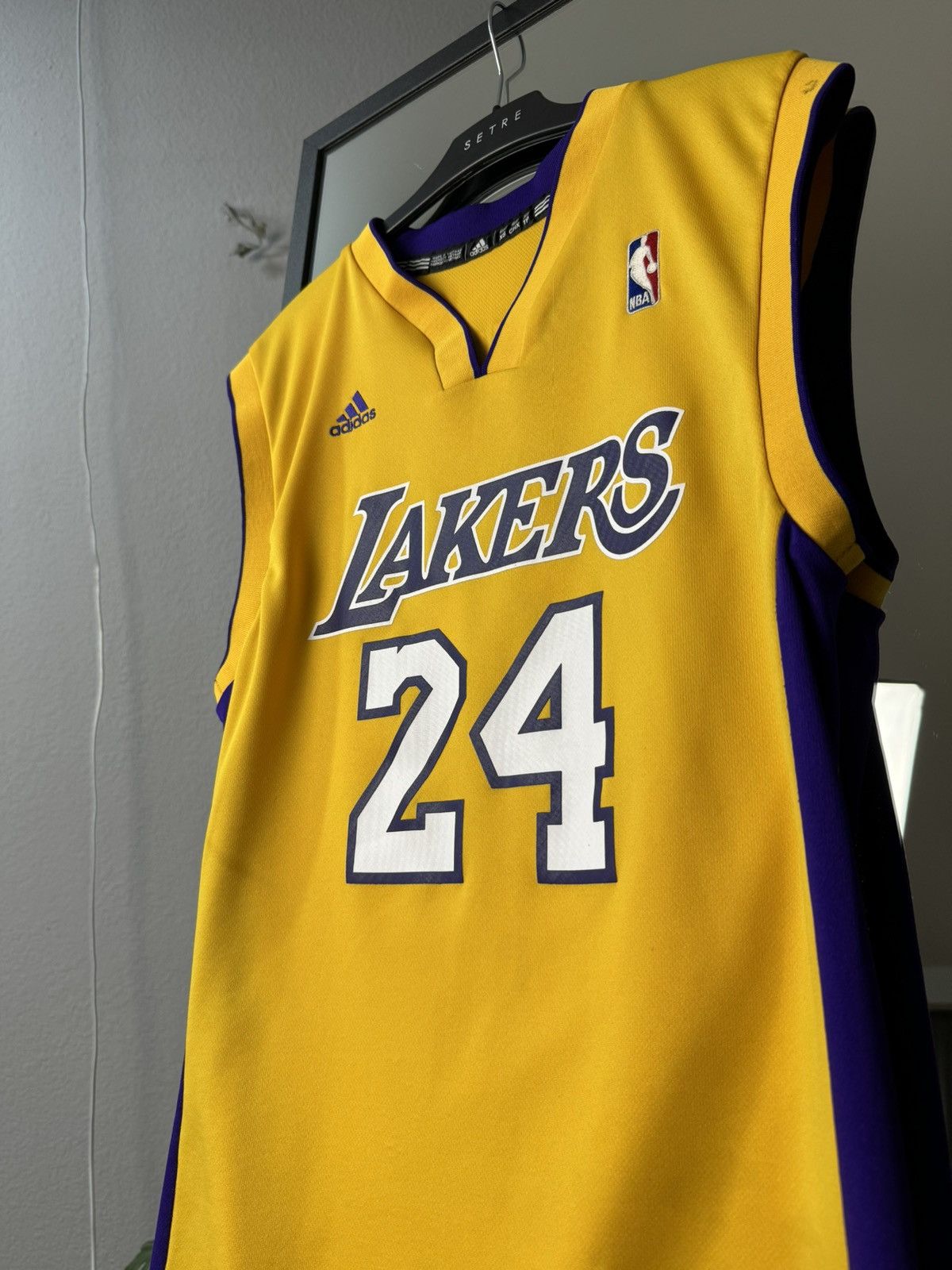 NBA × Vintage Kobe Bryant Los Angeles Lakers adidas Swingman Home Jersey Size US S / EU 44-46 / 1 - 4 Thumbnail