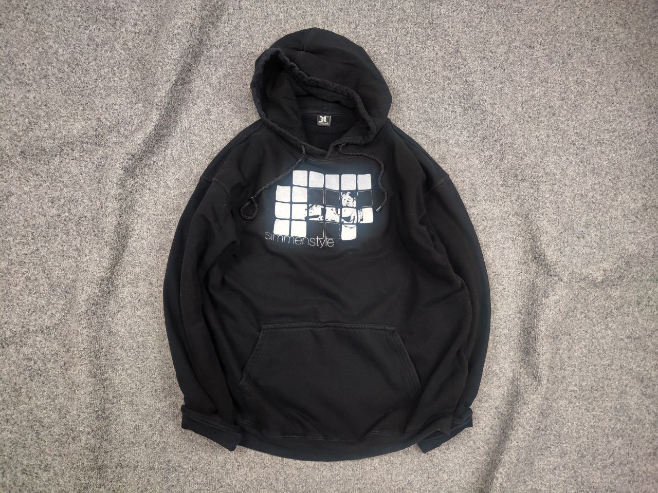 Alien Workshop Vintage Simmen Style alien workshop skate girl logo hoodie Size US M / EU 48-50 / 2 - 1 Thumbnail