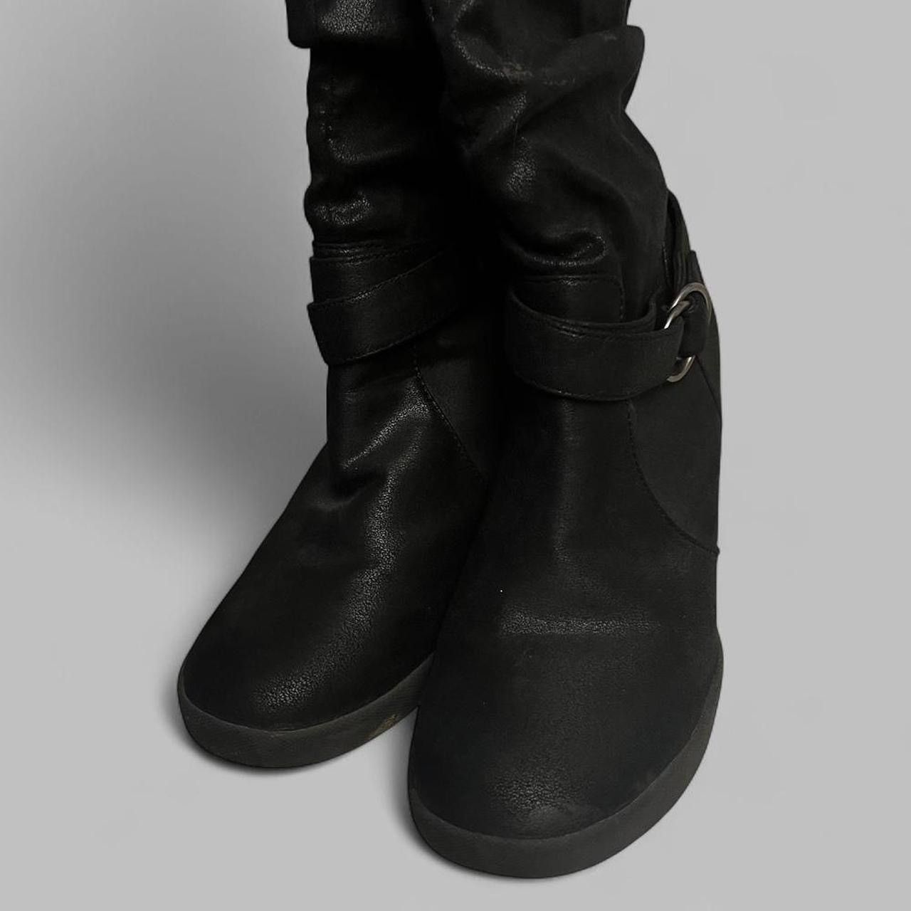Other vintage black roxy wedge boots fold over buckle size 10 Size US 10 / IT 40 - 4 Thumbnail