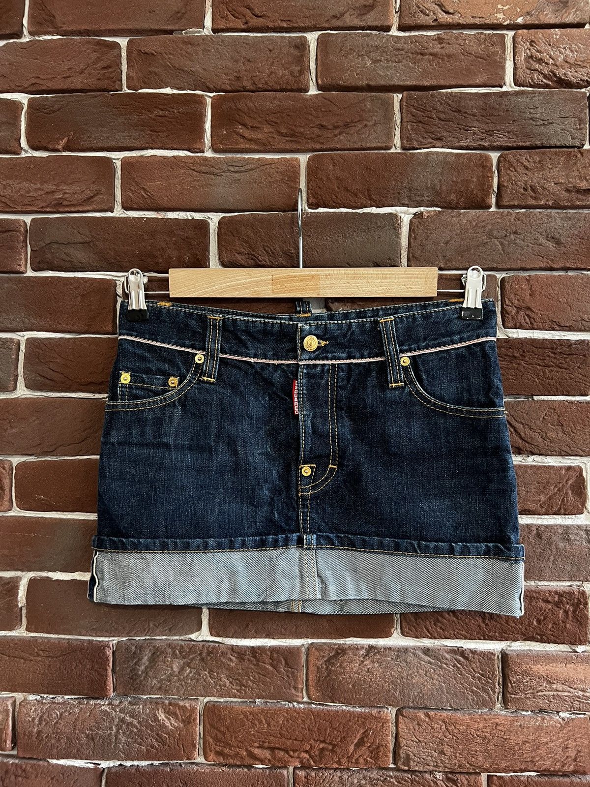 Dsquared2 Rare Dsquared2 Vintage Y2K Mini Skirt Selvedge Denim 42 Size 28" / US 6 / IT 42 - 1 Thumbnail